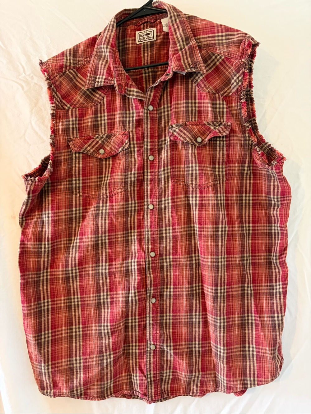 C.E. SCHMIDT Men's Sleeveless Red Plaid Button-Down Shirt